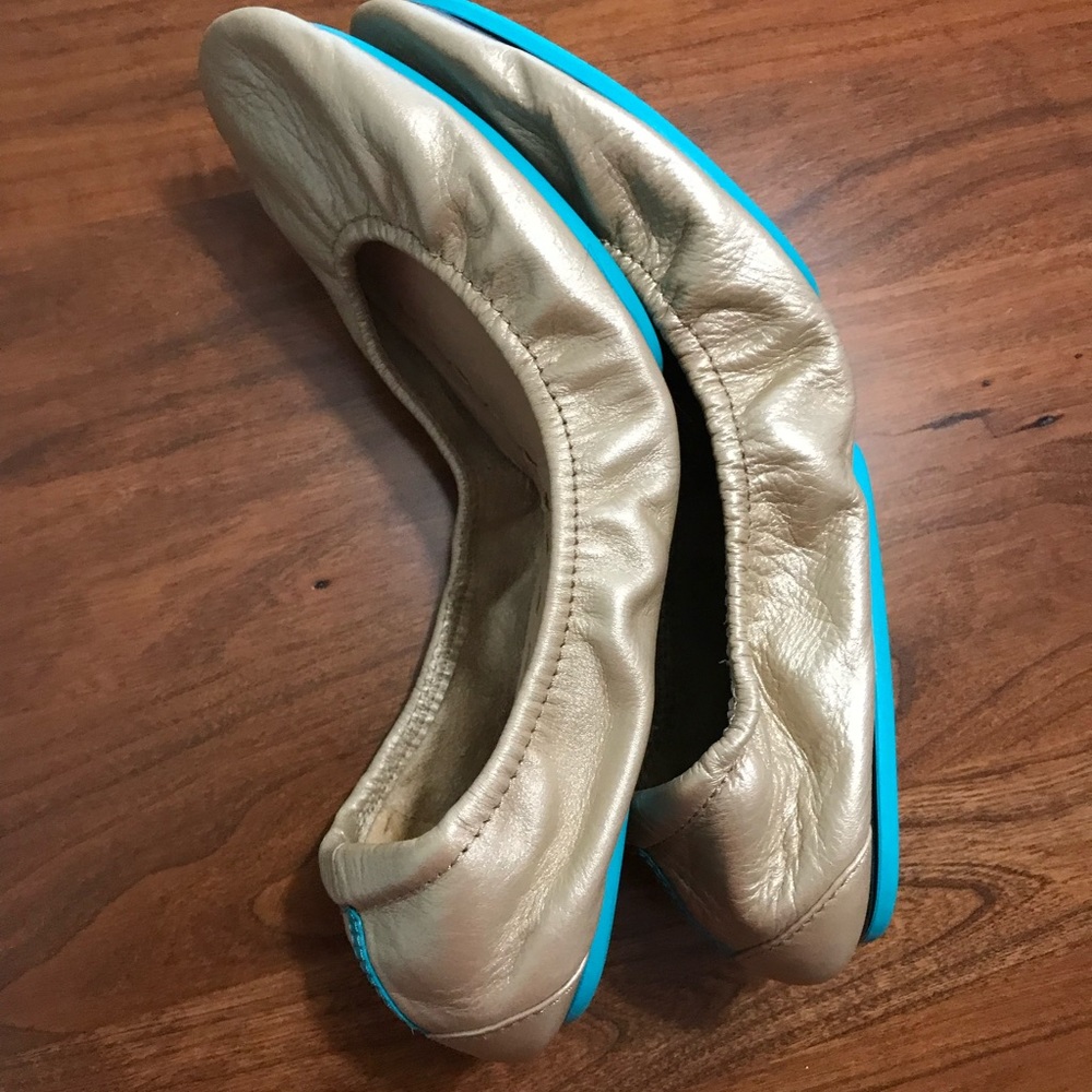 COPY - Tieks Metallic Champagne Ballet Flats. - Picture 6 of 9